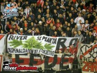 Trapo - Bandeira - Faixa - Telón - "RIVER SE PLANTA Despenalización del autocultivo" Trapo de la Barra: Los Borrachos del Tablón • Club: River Plate