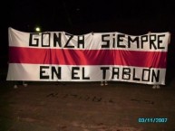 Trapo - Bandeira - Faixa - Telón - "GONZA SIEMPRE EN EL TABLÓN" Trapo de la Barra: Los Borrachos del Tablón • Club: River Plate
