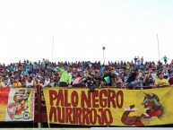 Trapo - Bandeira - Faixa - Telón - "Frente Palo Negro" Trapo de la Barra: Los Vikingos • Club: Aragua • País: Venezuela