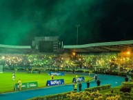 Foto: Barra: Artillería Verde Sur &bull; Club: Deportes Quindío