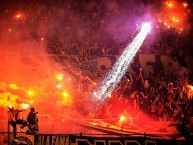 Foto: "Semifinal de la copa libertadores, 30/10/2024" Barra: Barra Amsterdam • Club: Peñarol • País: Uruguay