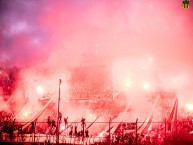 Foto: "Campeón Uruguay 2024" Barra: Barra Amsterdam • Club: Peñarol