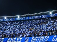 Foto: "NO IMPORTA EN QUE CANCHA, TAMPOCO EL PAIS" Barra: Comandos Azules &bull; Club: Millonarios