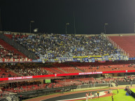 Foto: "En Morumbi vs São Paulo 2026" Barra: Comandos Azules &bull; Club: Millonarios