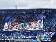 Foto: "La Kolina" Barra: Comandos Azules &bull; Club: Millonarios &bull; País: Colombia