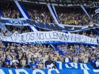 Foto: "Los títulos NO llenan tribunas" Barra: Comandos Azules • Club: Millonarios