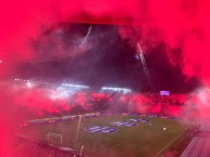 Foto: Barra: Frente Rojiblanco Sur &bull; Club: Junior de Barranquilla &bull; País: Colombia