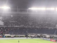 Foto: "En Barranquilla, Colombia" Barra: Garra Blanca • Club: Colo-Colo