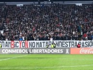 Foto: Barra: Garra Blanca &bull; Club: Colo-Colo