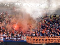 Foto: "Estadio Ester Roa Rebolledo, Concepción, 2022" Barra: Huracan Naranja • Club: Cobreloa • País: Chile