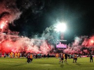 Foto: Barra: La 12 • Club: Alajuelense • País: Costa Rica