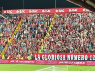 Foto: Barra: La 12 • Club: Alajuelense • País: Costa Rica