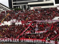 Foto: Barra: La 12 &bull; Club: Alajuelense &bull; País: Costa Rica