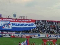 Foto: Barra: La 12 Tricolor • Club: C.A. Mannucci