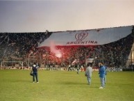 Foto: "San Lorenzo 3-0 Huracán Clausura 1995" Barra: La Banda de la Quema • Club: Huracán • País: Argentina