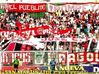Foto: Barra: La Banda de la Quema &bull; Club: Huracán