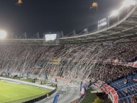 Foto: "final ida de la Superliga Colombia" Barra: La Banda de Los Kuervos &bull; Club: Junior de Barranquilla &bull; País: Colombia