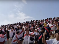 Foto: Barra: La Banda del Basurero &bull; Club: Deportivo Municipal