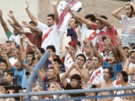 Foto: Barra: La Banda del Basurero &bull; Club: Deportivo Municipal