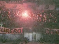 Foto: Barra: La Banda del Basurero &bull; Club: Deportivo Municipal