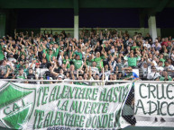 Foto: Barra: La Banda del León &bull; Club: Ituzaingó &bull; País: Argentina