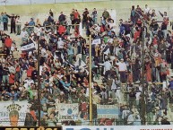 Foto: "en casanova, contra almirante brown, año 2006" Barra: La Banda del Parque &bull; Club: Deportivo Merlo