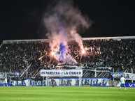 Foto: Barra: La Banda del Parque &bull; Club: Deportivo Merlo