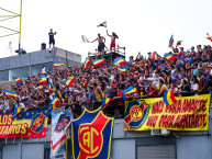 Foto: "contra temperley, vuelta de visitantes, 2026" Barra: La Banda del Tricolor &bull; Club: Colegiales &bull; País: Argentina