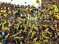 Foto: "En Morón 2006" Barra: La Banda Monstruo &bull; Club: Almirante Brown