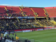 Foto: "En Santa Fé" Barra: La Banda Monstruo &bull; Club: Almirante Brown