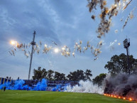 Foto: Barra: La Banda Tricolor &bull; Club: Almagro &bull; País: Argentina