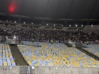 Foto: "Maracanã, Rio de Janeiro, Brasil" Barra: La Barra 14 &bull; Club: Lanús &bull; País: Argentina
