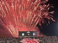 Foto: "vs Barracas Central. Copa Sudamericana 2026" Barra: La Barra 79 &bull; Club: Olimpia &bull; País: Paraguay