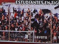 Foto: "en tigre, año 2004" Barra: La Barra de Caseros &bull; Club: Club Atlético Estudiantes