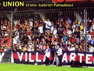 Foto: "año 2005" Barra: La Barra del Dragón &bull; Club: Defensores de Belgrano