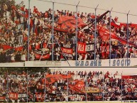 Foto: "En temperley, final por el ascenso 1ra B Metro, año 2001" Barra: La Barra del Dragón &bull; Club: Defensores de Belgrano