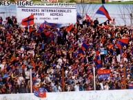 Foto: "en escalada, agosto de 2004" Barra: La Barra Del Matador &bull; Club: Tigre