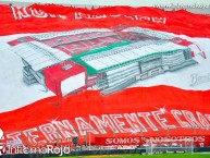 Foto: "Bandera Gigante" Barra: La Barra del Rojo • Club: Independiente