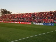 Foto: "La hinchada de Independiente en Florencio Varela" Barra: La Barra del Rojo • Club: Independiente