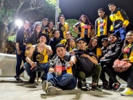 Foto: "Disturbio Svr Sucre en el día del Hincha Stronguista 2019" Barra: La Gloriosa Ultra Sur 34 &bull; Club: The Strongest &bull; País: Bolívia