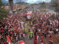 Foto: Barra: La Guardia Albi Roja Sur • Club: Independiente Santa Fe