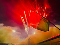 Foto: Barra: La Guardia Puyutana &bull; Club: Sportivo Desamparados &bull; País: Argentina