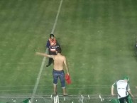 Foto: Barra: La Guardia Puyutana &bull; Club: Sportivo Desamparados