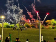 Foto: Barra: La Guardia Puyutana &bull; Club: Sportivo Desamparados &bull; País: Argentina