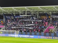 Foto: "NO a la violencia entre barras" Barra: La Locura del Valle &bull; Club: Independiente del Valle