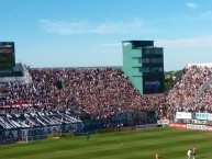 Foto: "Velez en cancha de banfield año 2017" Barra: La Pandilla de Liniers • Club: Vélez Sarsfield