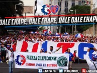 Foto: "Homenaje a Chapecoense" Barra: La Ultra Fiel • Club: Club Deportivo Olimpia