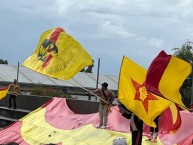 Foto: "LA BANDA DEL MORELIA ~ LA FAMOSA BANDA DEL PONIENTE" Barra: Locura 81 &bull; Club: Monarcas Morelia &bull; País: México