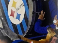 Foto: "El HP junto a la barra de Huachipato" Barra: Los Acereros &bull; Club: Huachipato