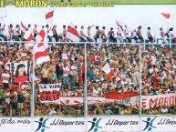 Foto: "MORON COPANDO LAFERRERE, AÑO 2005" Barra: Los Borrachos de Morón • Club: Deportivo Morón • País: Argentina